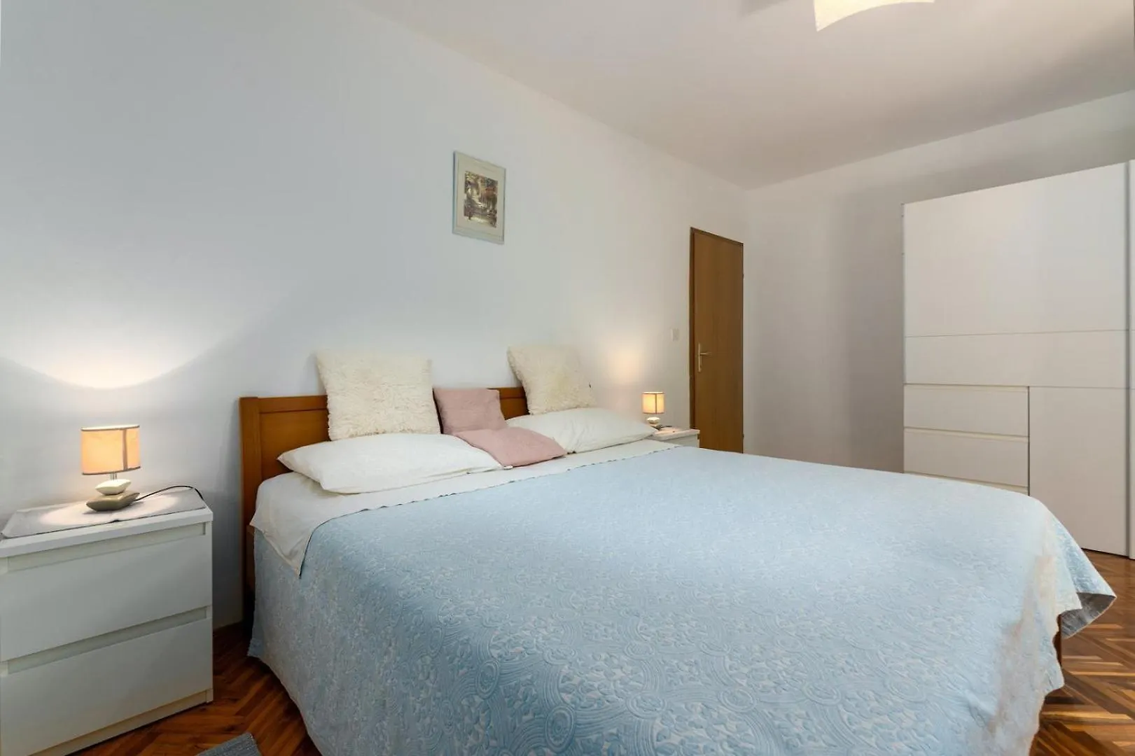 Josef Funtana Big Private Garden Apartment